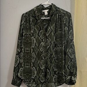 H&M Olive and Black Textured Top